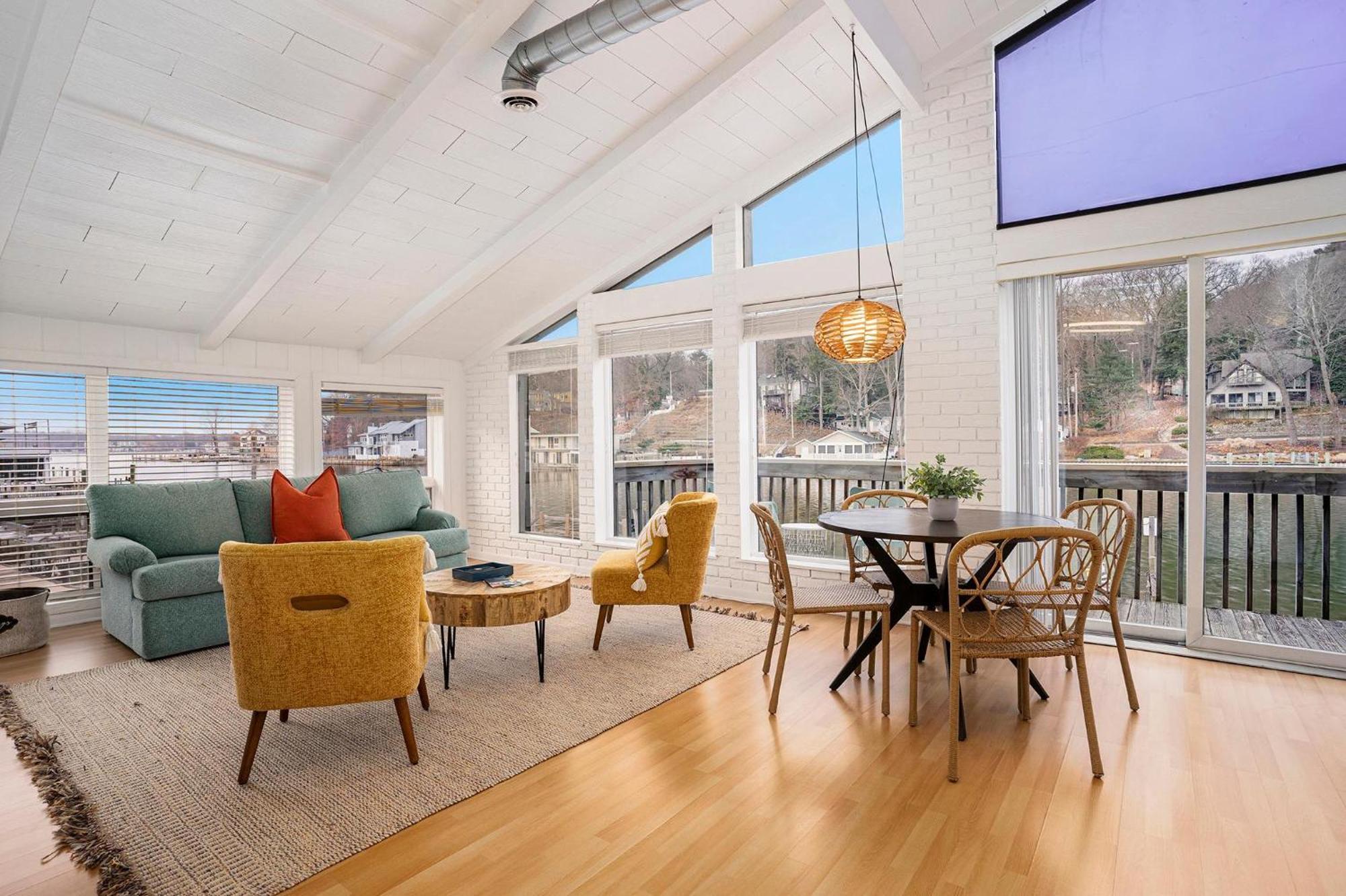 Riverside Suites - Unit A Saugatuck Εξωτερικό φωτογραφία