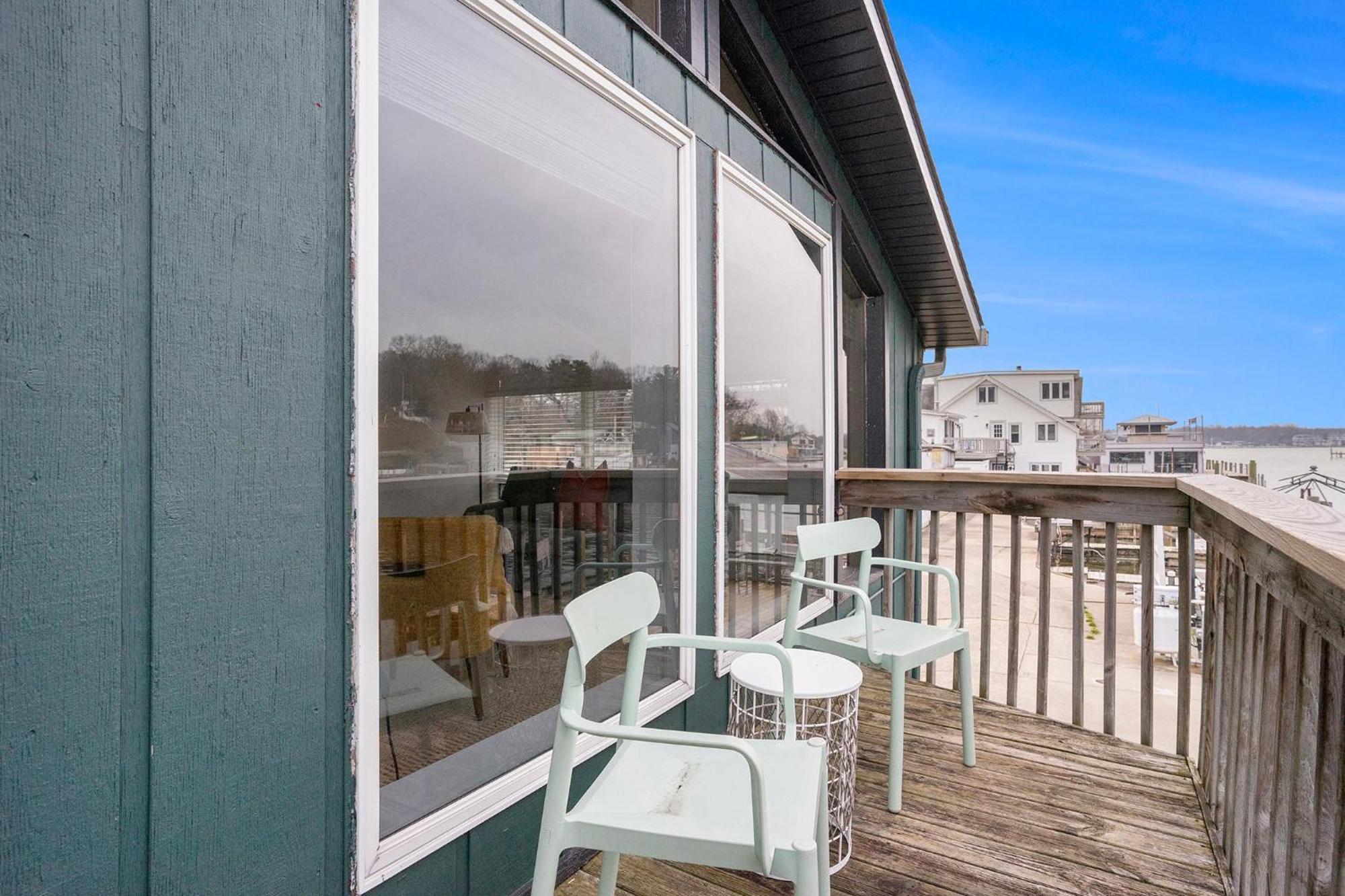 Riverside Suites - Unit A Saugatuck Εξωτερικό φωτογραφία